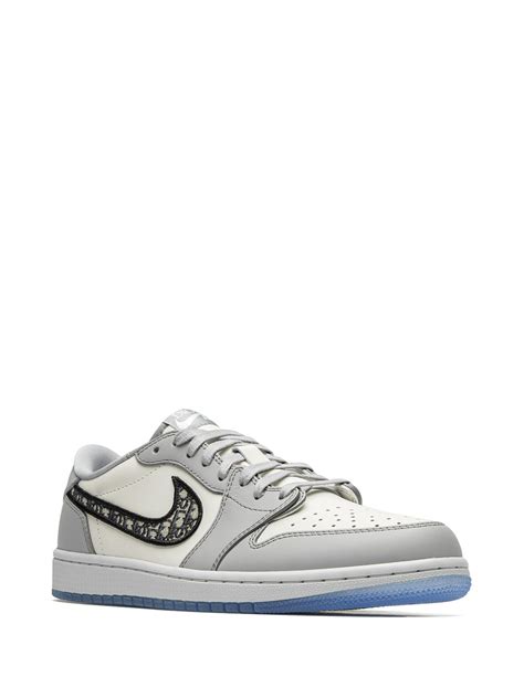 tenis Air Jordan 1 Low de Jordan x Dior 